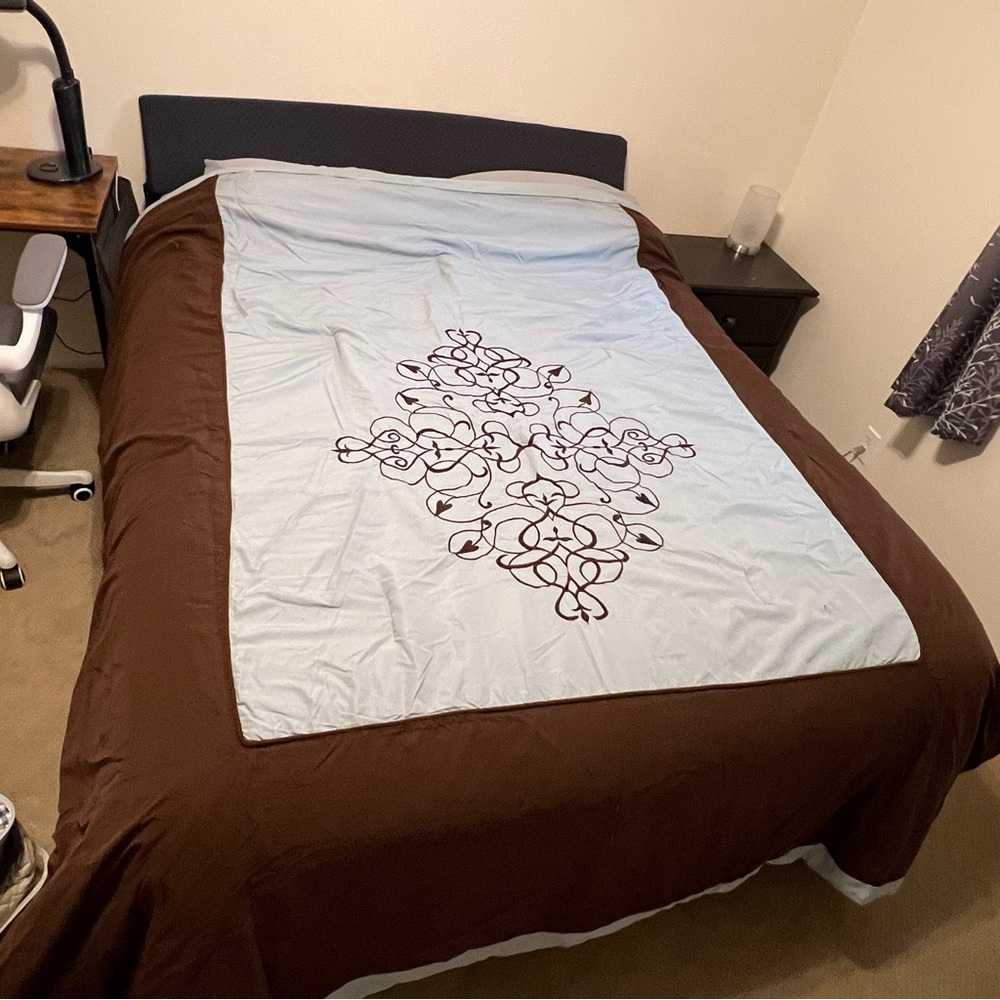 Light blue and brown queen comforter, bd skirt and shams cover